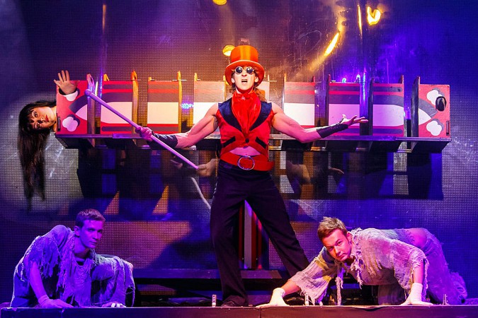 В Кинешму с новой программой едет Московский театр иллюзий фото 2