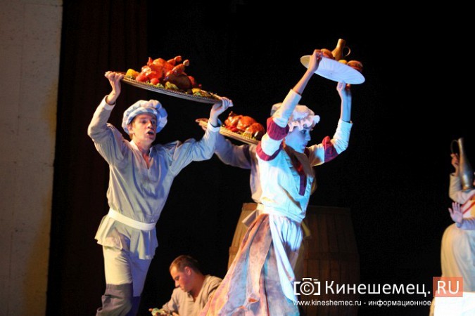Кинешемский театр представил «Декамерон» в постановке Валентина Варецкого фото 16