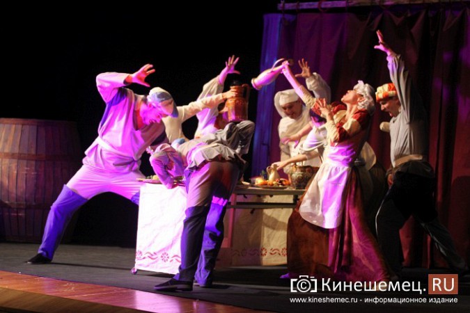 Кинешемский театр представил «Декамерон» в постановке Валентина Варецкого фото 17