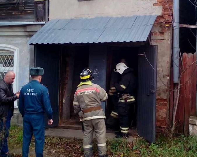 В Ивановской области обрушилась стена аварийного дома фото 2
