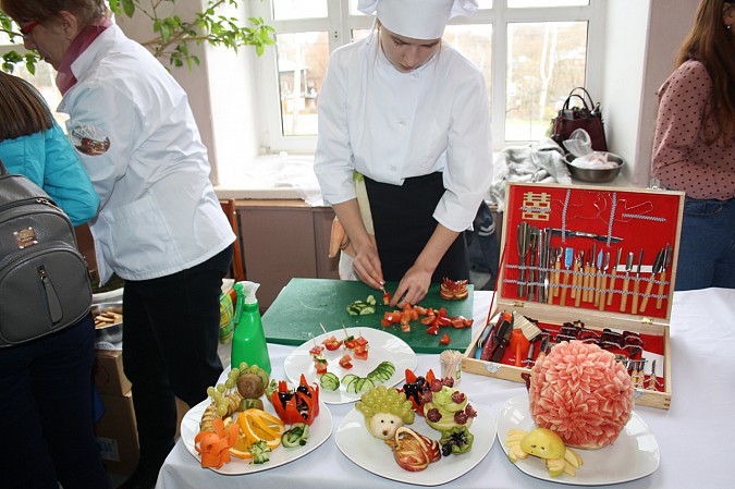 В Наволоках прошла ярмарка образовательных услуг фото 6