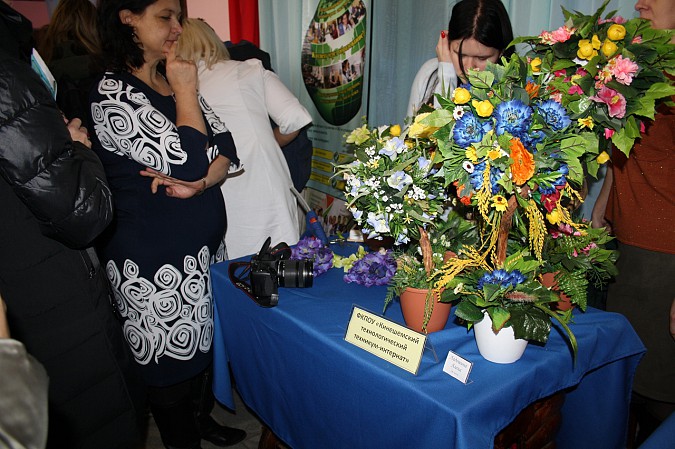 В Наволоках прошла ярмарка образовательных услуг фото 16