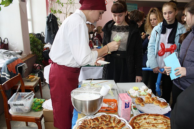 В Наволоках прошла ярмарка образовательных услуг фото 5