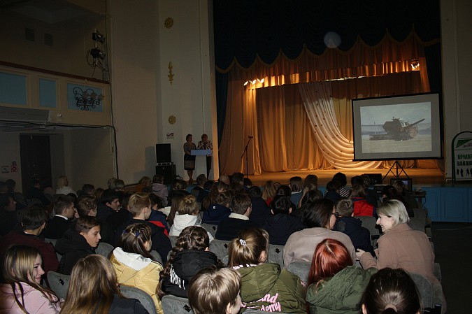 В Наволоках прошла ярмарка образовательных услуг фото 15