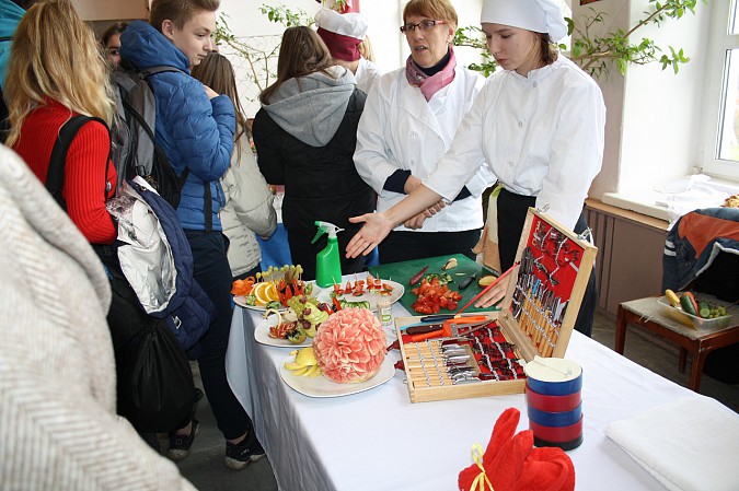 В Наволоках прошла ярмарка образовательных услуг фото 4