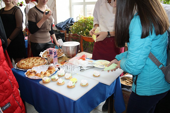 В Наволоках прошла ярмарка образовательных услуг фото 19