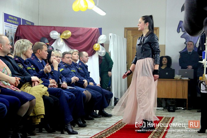 По красной ковровой дорожке в Кинешме дефилировали осужденные фото 25