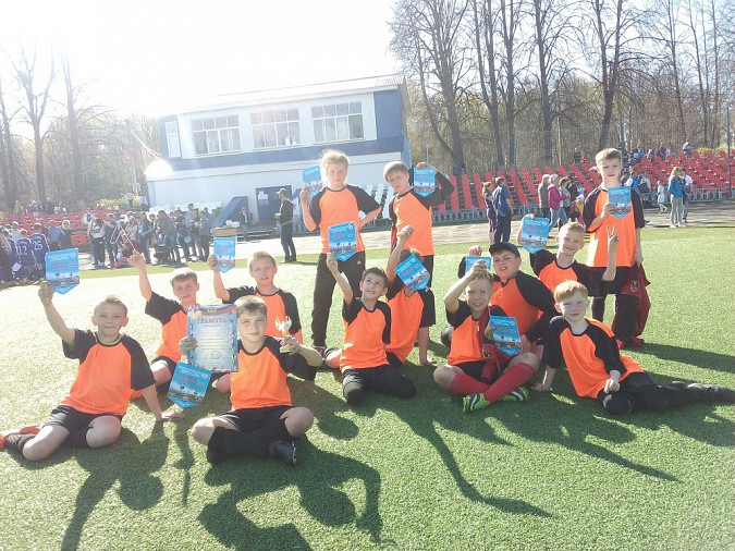 Кинешемские футболисты участвовали в турнире «Спасибо деду за Победу» фото 10