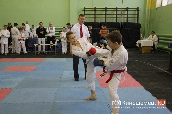 В честь 40-летия клуба «Каскад» прошли соревнования по каратэ фото 86