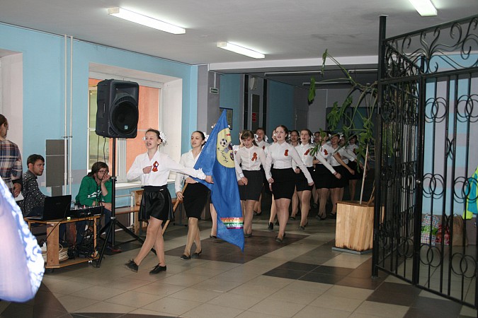 Ученицы школы №8 победили в фестивале строя и песни в Кинешме фото 7
