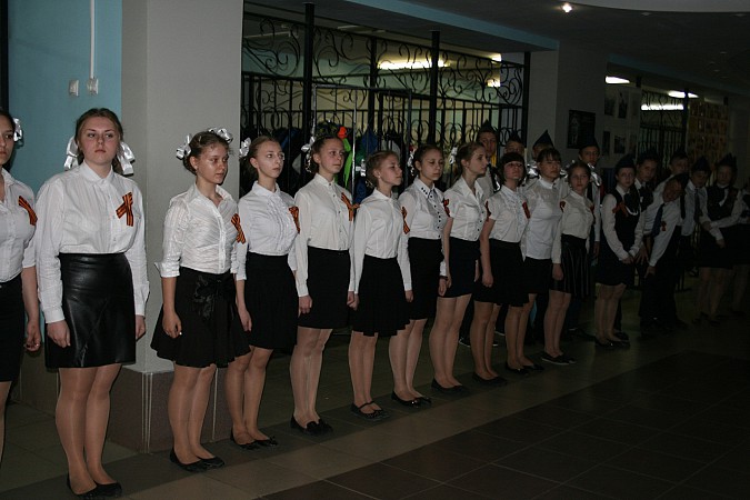 Ученицы школы №8 победили в фестивале строя и песни в Кинешме фото 5