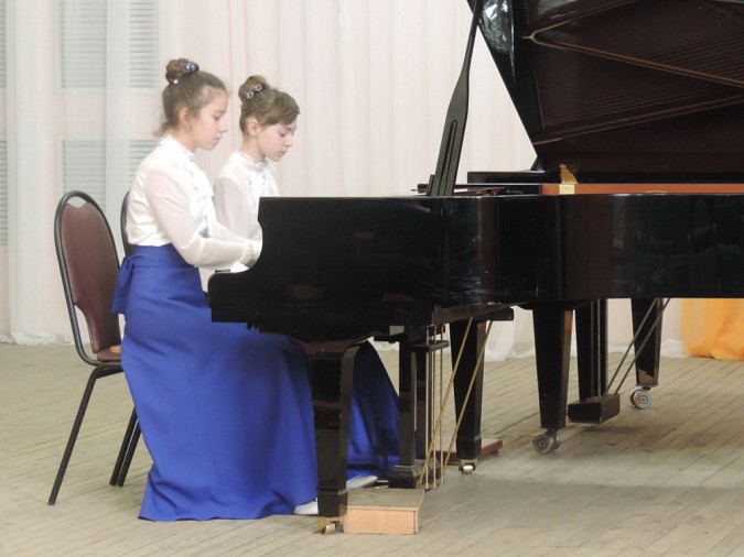 В Кинешме состоялся областной конкурс фортепианных ансамблей «Королевские клавиши» фото 2