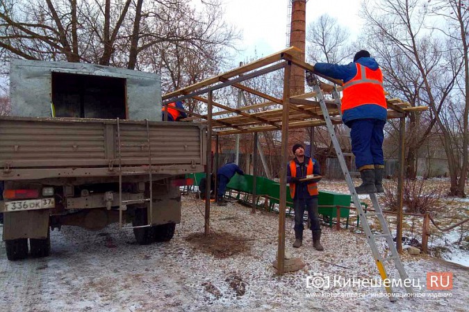 На новом микрорынке на «Чкаловском» возводят конструкцию с крышей фото 2