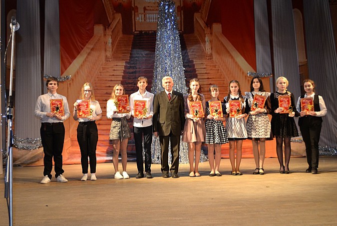 В Наволоках чествовали лучшую молодежь Кинешемского района фото 33