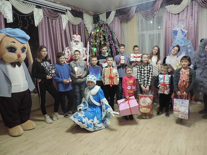 Аниматоры подарили новогодний праздник воспитанникам Кинешемского детского дома фото 3