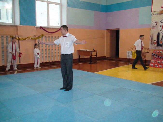 В Кинешме прошел турнир по всестилевому каратэ на призы Деда Мороза фото 2