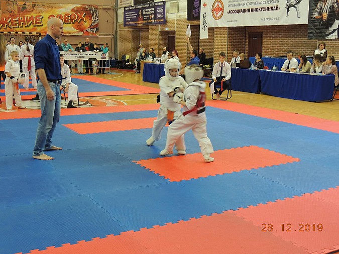 Воспитанники Екатерины Соколовой стали призерами первенства области по каратэ фото 7