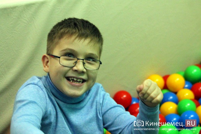 В Кинешме открылась сенсорная комната для особенных детей фото 31