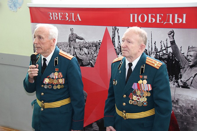 В школе №19 стартовала акция «Звезда Победы» фото 2