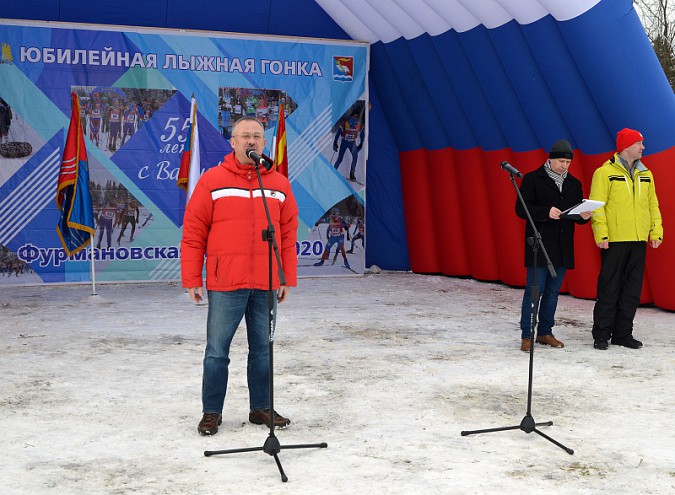 Спортсмены ДЮСШ «Звездный» вышли на старт юбилейной «Фурмановской лыжни» фото 8