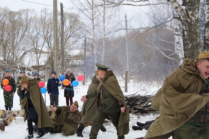 В деревне Вахутки прошла военно-историческая реконструкция фото 2