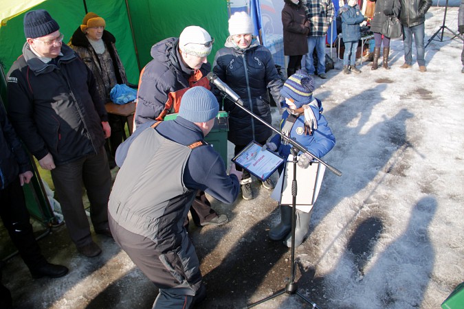 В Кинешме прошли соревнования по рыбной ловле на мормышку фото 41