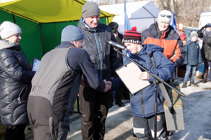 В Кинешме прошли соревнования по рыбной ловле на мормышку фото 37