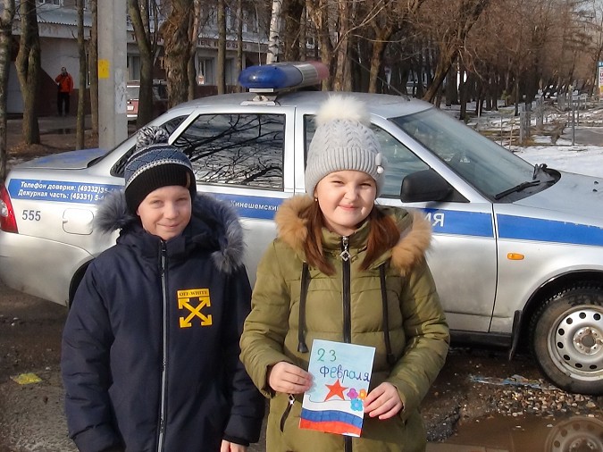 В Кинешме прошла акция «Водитель – лучший защитник Отечества» фото 6