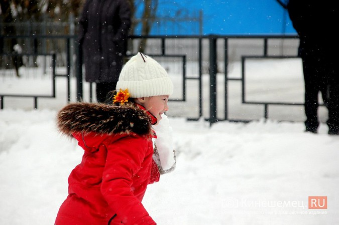 Депутат Кинешемской думы Костров подпалил Масленицу на «Автоагрегате» фото 5