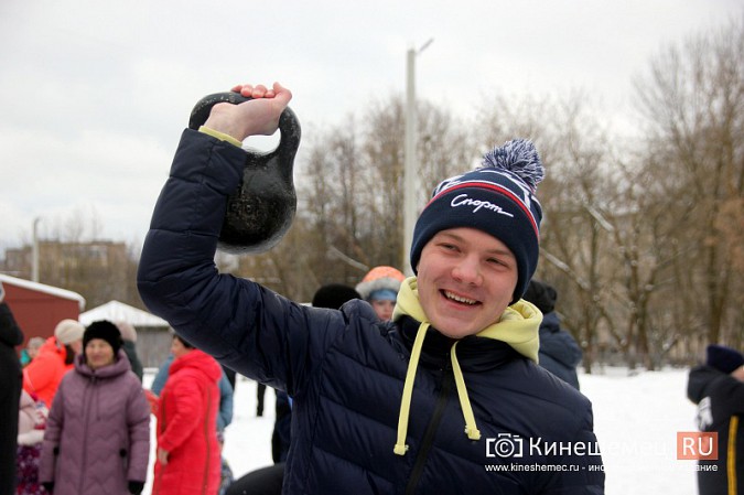 Депутат Кинешемской думы Костров подпалил Масленицу на «Автоагрегате» фото 28