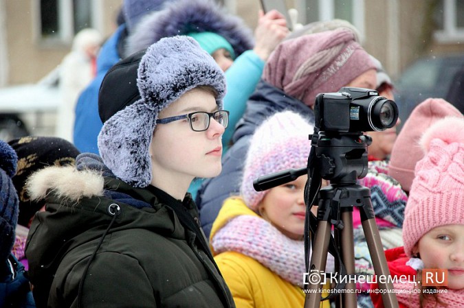 Депутат Кинешемской думы Костров подпалил Масленицу на «Автоагрегате» фото 16