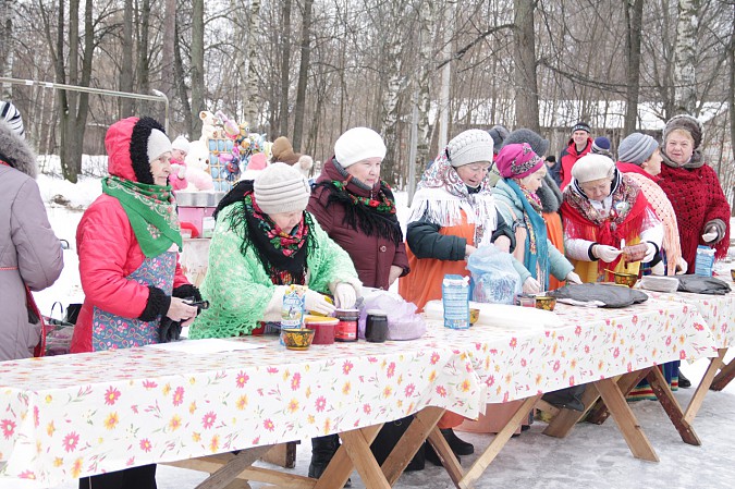 Кинешемское казачество пришло проводить зиму в парк на «1-й Фабрике» фото 5