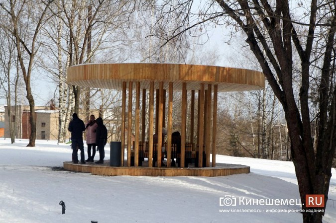 В центральном парке Кинешмы провожали зиму, которой не было фото 9