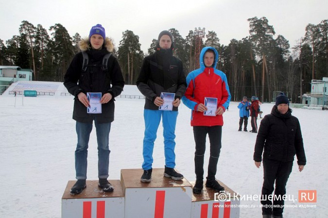 В Кинешме прошли увлекательные лыжные спринтерские гонки фото 24