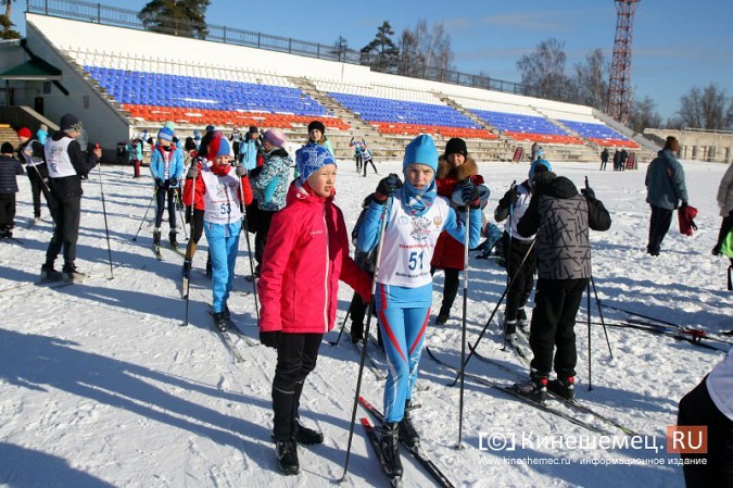 В Кинешме прошли увлекательные лыжные спринтерские гонки фото 5