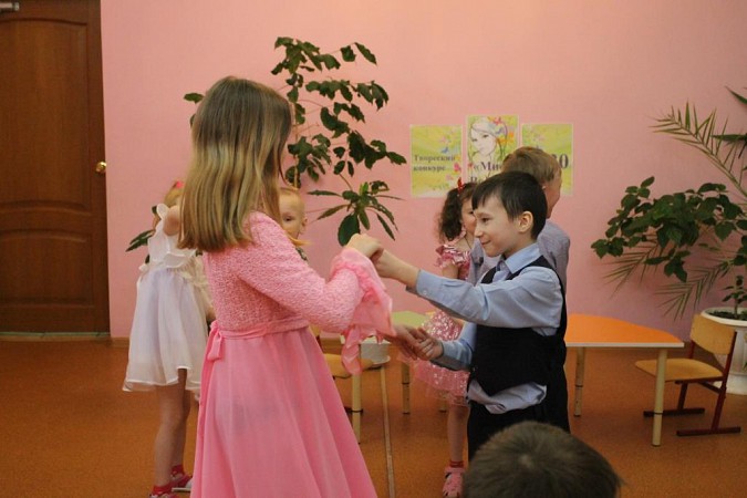 В Кинешемском реабилитационном центре выбирали «Мисс Весну» фото 4