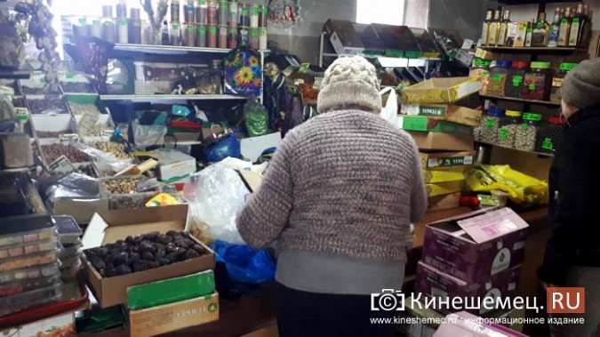 Предприниматели Кинешмы подсчитывают ущерб от пожара на продовольственном рынке фото 3