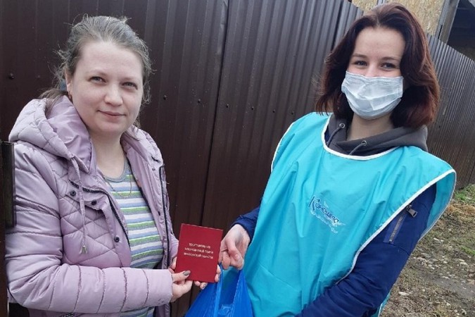 По поручению губернатора в Кинешме раздали 438 продуктовых наборов фото 4