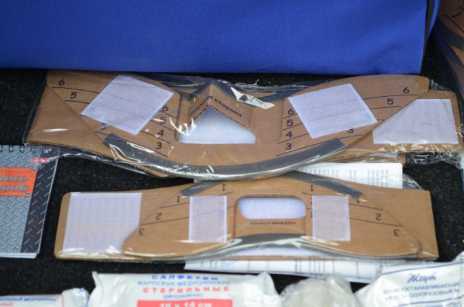 Дежурный наряд ДПС в Кинешме оснастили новой аптечкой для оказания первой помощи фото 9