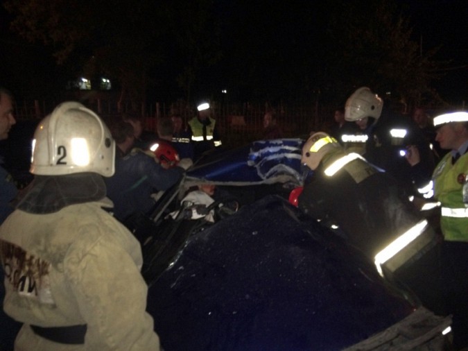 В Ивановской области водитель без прав «въехал» в столб фото 3