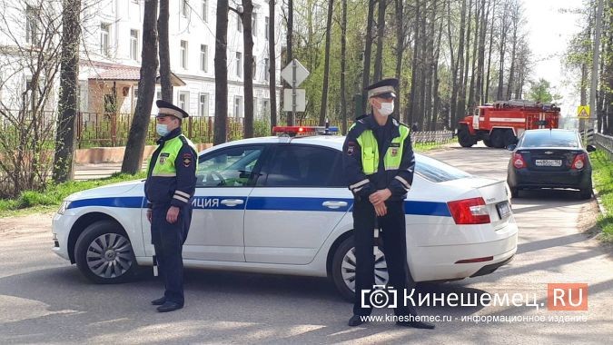 В Кинешме полицейские перекрыли дорогу на улице Ленина фото 4