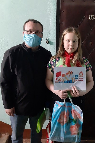 В Кинешме из-за коронавируса в пионеры принимали на дому фото 7