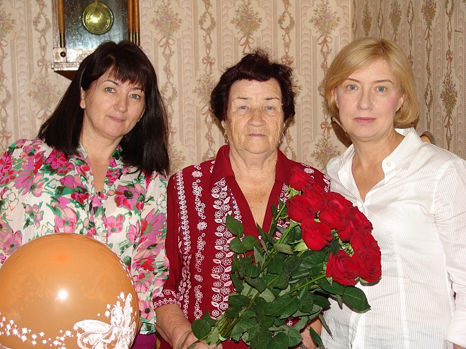 90-летний юбилей отмечает именитый мукомол Мария Петрова фото 8