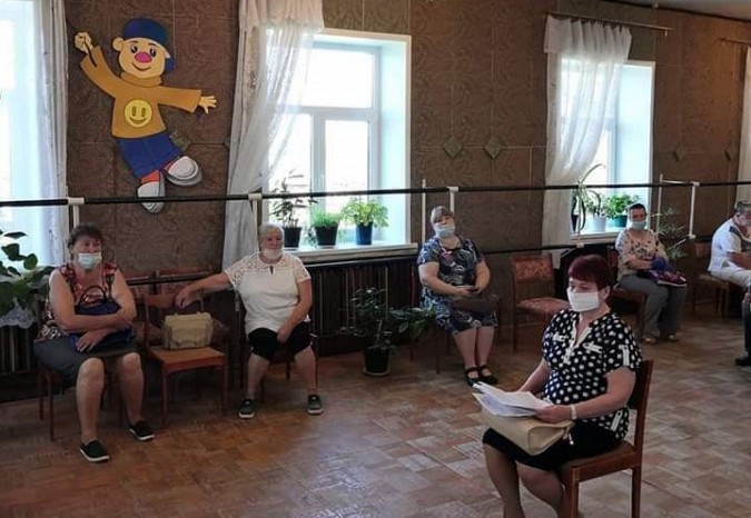 В Наволоках состоялась встреча с жителями по вопросам ЖКХ фото 2