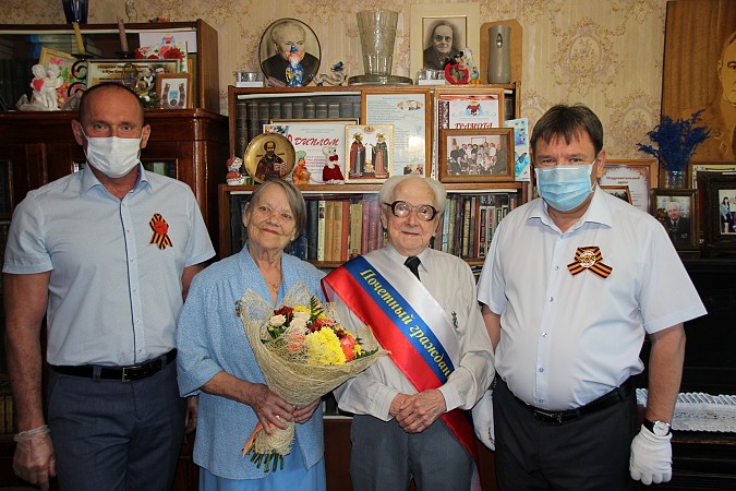 В день проведения парада Победы чествовали двух почетных граждан города Кинешма фото 4