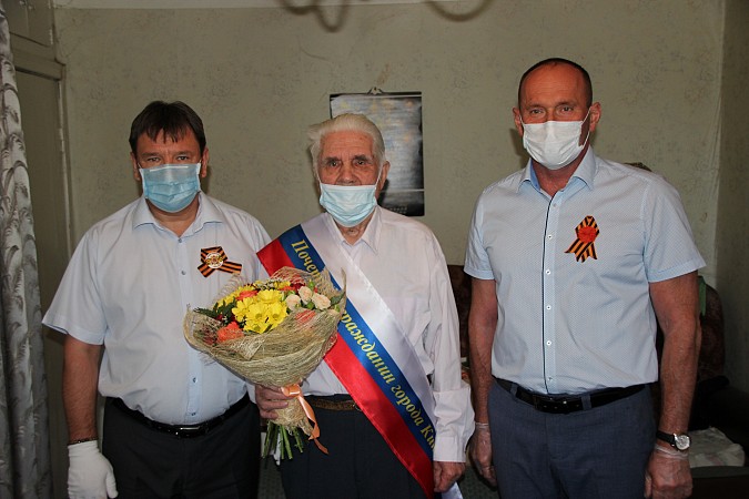 В день проведения парада Победы чествовали двух почетных граждан города Кинешма фото 7