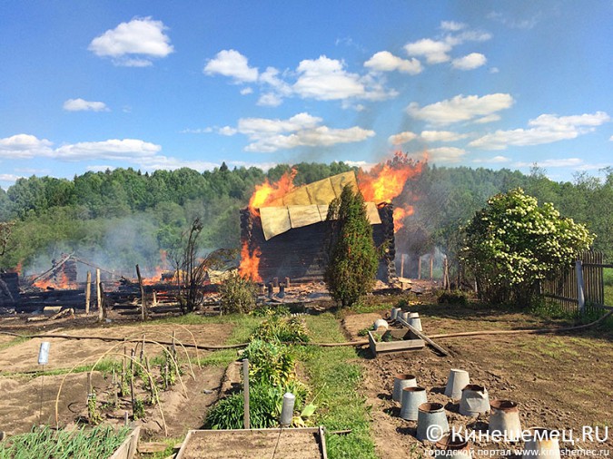 Баня и жилой дом сгорели в Заволжском районе фото 4