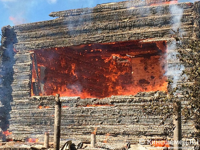 Баня и жилой дом сгорели в Заволжском районе фото 5