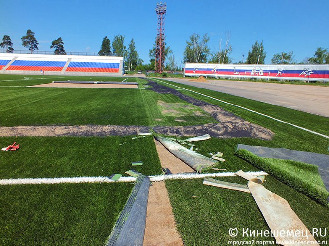 В День России на стадионе «Волжанин» откроют поле с искусственным покрытием фото 10