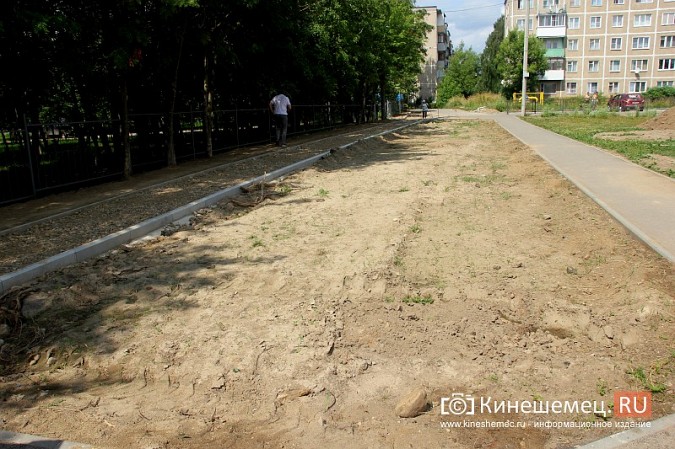 Долгожданную досуговую площадку на Щорса планируют достроить к 1 сентября фото 9